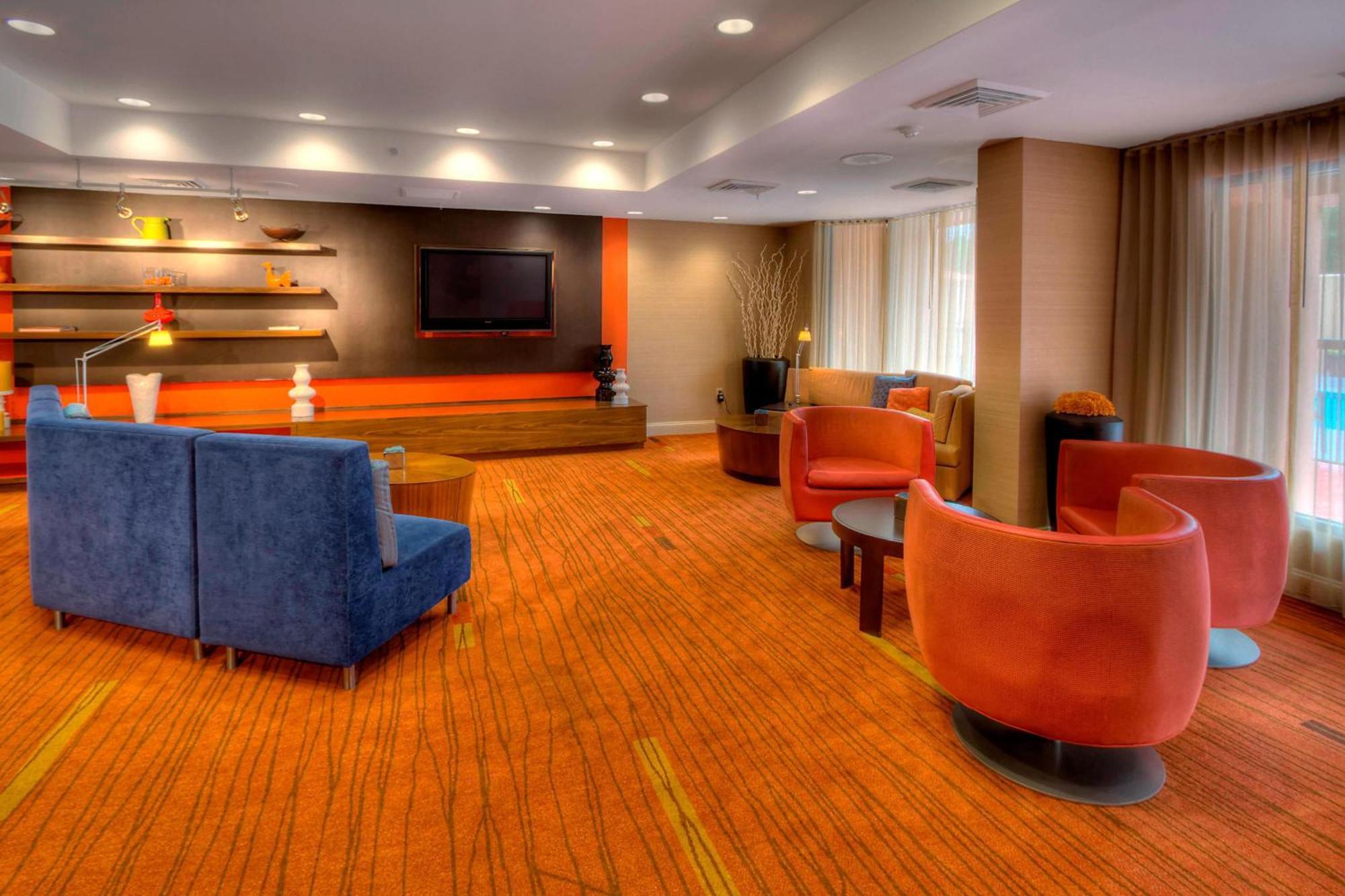 Courtyard By Marriott Burlington Hotel Eksteriør billede