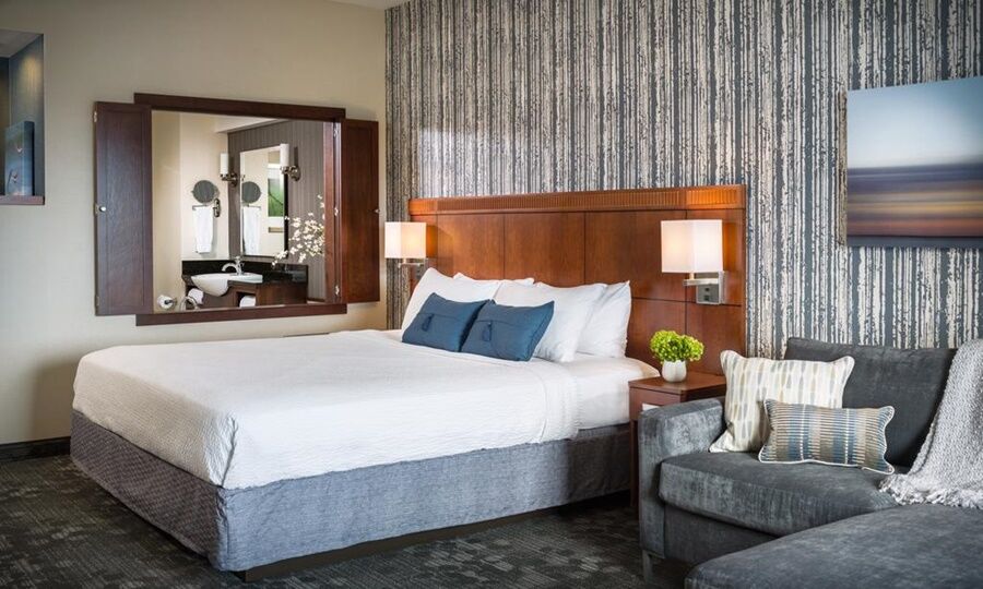 Courtyard By Marriott Burlington Hotel Eksteriør billede